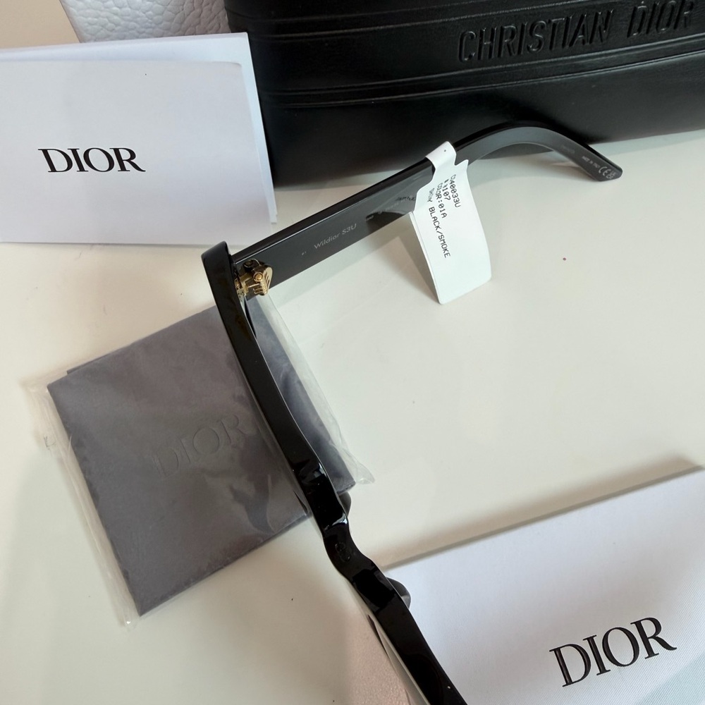 Dior Black Oversized Square Sunglasses with Dark Lenses - Picture 3 of 4